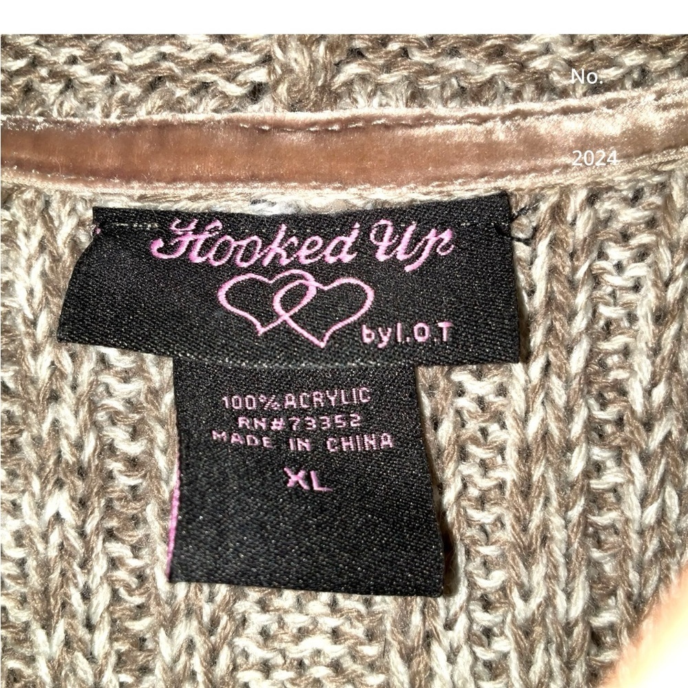 Hooked Up Hooded Sweater‎ SZ XL Women Dark Oak Ivory Winter Casual Corpcore Fall - Picture 5 of 8
